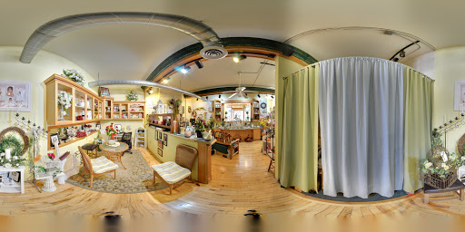 Florist «Yorkville Flower Shoppe», reviews and photos, 216 S Bridge St, Yorkville, IL 60560, USA