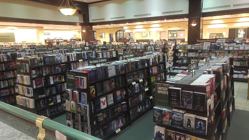 Book Store «Barnes & Noble», reviews and photos, 3102 Northline Ave, Greensboro, NC 27408, USA