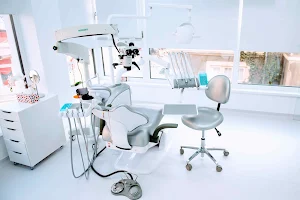 Clinica Stomatologica Buzau - Stomis Orthodontics image