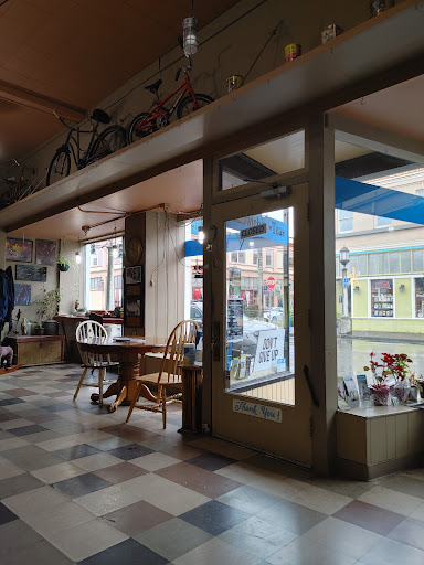 Coffee Shop «Seaside Coffee Roasters», reviews and photos, 5 N Holladay Dr, Seaside, OR 97138, USA