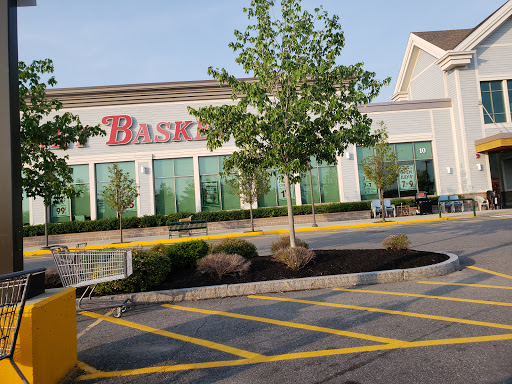 Grocery Store «Market Basket», reviews and photos, 5 Garden Ln, Londonderry, NH 03053, USA