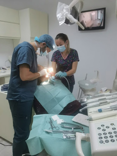 Cabinet stomatologic Dr Enache Gabriela - Dentist
