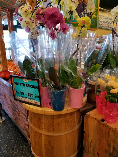 Health Food Store «Sprouts Farmers Market», reviews and photos, 21821 Ventura Blvd, Woodland Hills, CA 91364, USA