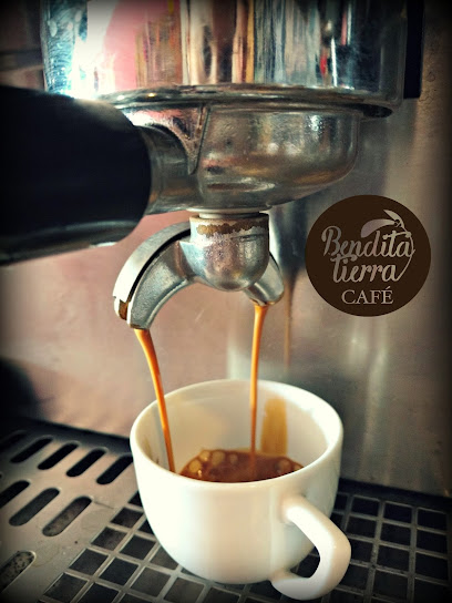 Bendita Tierra Café