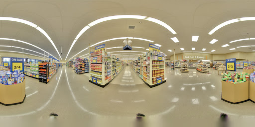 Grocery Store «Food Lion», reviews and photos, 2432 S 17th St, Wilmington, NC 28401, USA