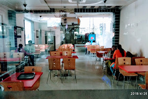 Ganpat Chat & Fast Food image