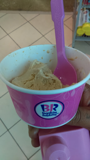 Movie Theater «North Riverside Luxury 6: Classic Cinemas», reviews and photos, 7501 W Cermak Rd, Riverside, IL 60546, USA