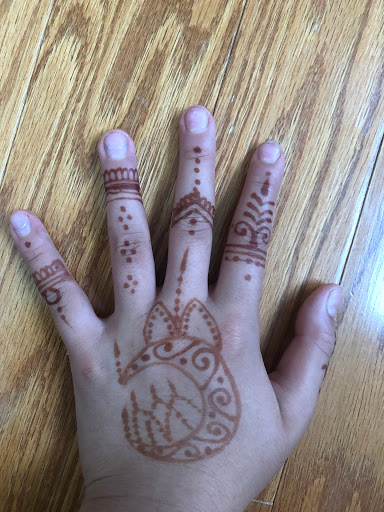 Explore easy flower tattoo ideas, creative tattoo ideas in Vienna, available at Perfect Henna Tattoo by Kavita