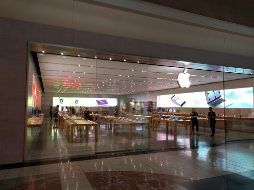 Computer Store «Apple Washington Square», reviews and photos, 9585 SW Washington Square Rd, Tigard, OR 97223, USA