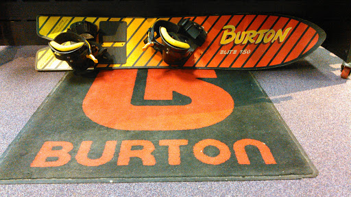 Snowboard Shop «Darkside Snowboard Shop/Okemo», reviews and photos, 57 Pond St, Ludlow, VT 05149, USA