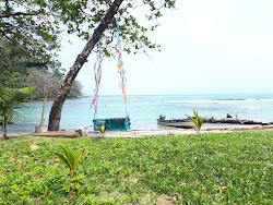 Puerto Frances Beach'in fotoğrafı biraz temiz temizlik seviyesi ile