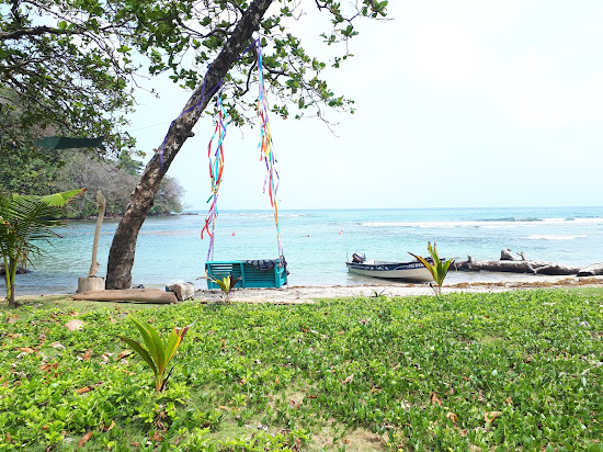 Puerto Frances Beach