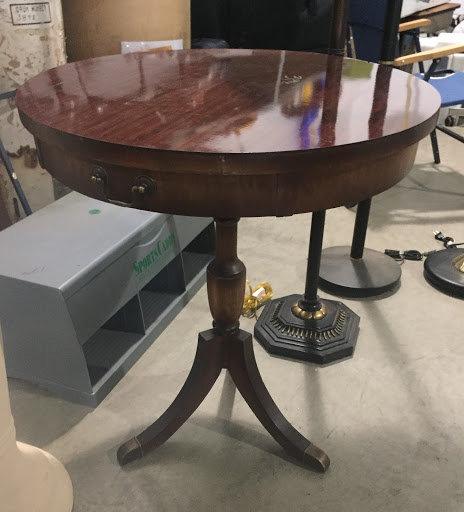 Thrift Store «Nuway Thrift Store», reviews and photos, 211 East Cork Street, Kalamazoo, MI 49001, USA