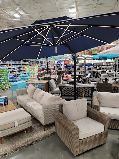 Outdoor furniture store Cary