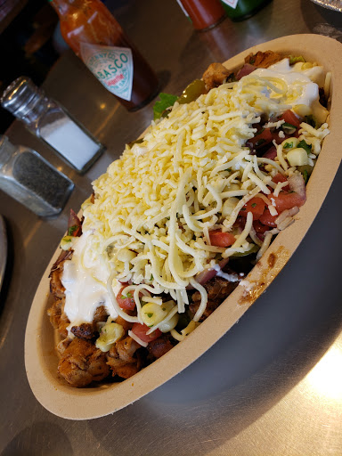 Mexican Restaurant «Chipotle Mexican Grill», reviews and photos, 1301 W Davis St, Conroe, TX 77304, USA