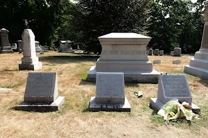 Swan Point Cemetery image