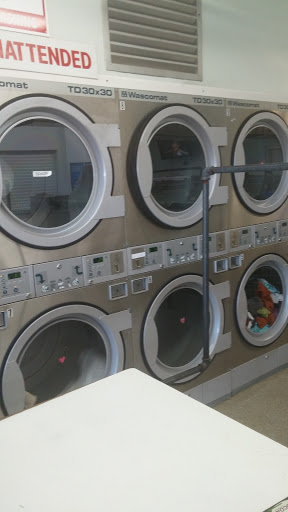 Laundromat «Action Coin Laundry and Drycleaners», reviews and photos, 1131 N Courtenay Pkwy, Merritt Island, FL 32953, USA