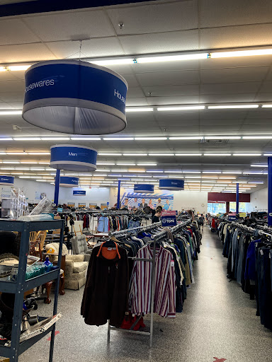 Thrift Store «Goodwill Industries of Greater Cleveland & East Central Ohio», reviews and photos, 23100 Lorain Rd, North Olmsted, OH 44070, USA