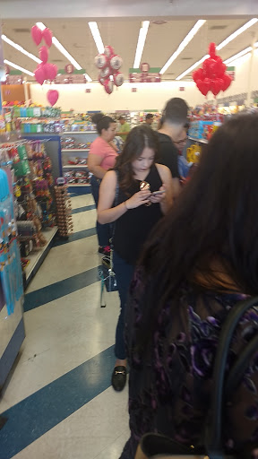 Discount Store «99 Cents Only Stores», reviews and photos, 307 N Citrus Ave, Azusa, CA 91702, USA