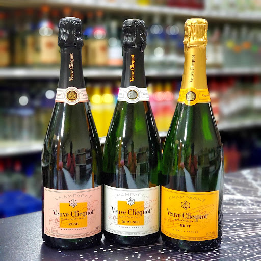 Wine Store «Brentwood Spirits», reviews and photos, 8621 Winton Rd, Cincinnati, OH 45231, USA