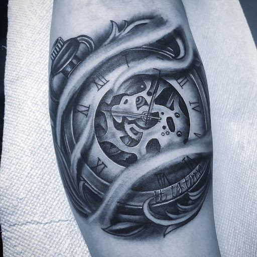 Tattoo Shop «Dream City Tattoos», reviews and photos, 2376 N Neva Ave, Chicago, IL 60707, USA