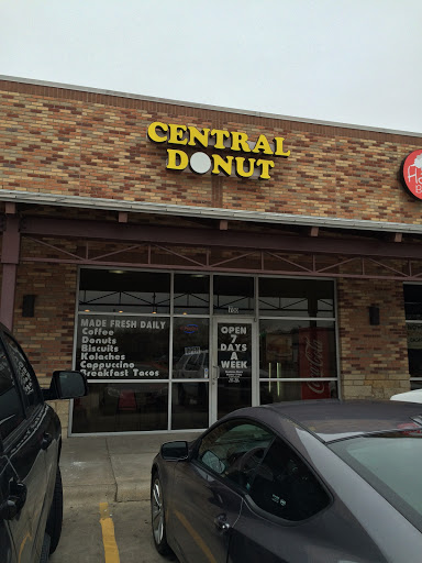 Donut Shop «Central Donut», reviews and photos, 1910 W Braker Ln #700, Austin, TX 78758, USA