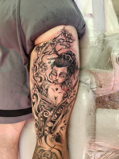 Explore 4 name tattoo ideas, creative tattoo ideas in Coeur D Alene, available at Inkworld Tattoo