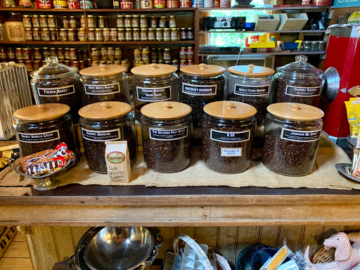 Gift Shop «Hitching Post Gifts & Old Str», reviews and photos, 15894 US-68, Benton, KY 42025, USA