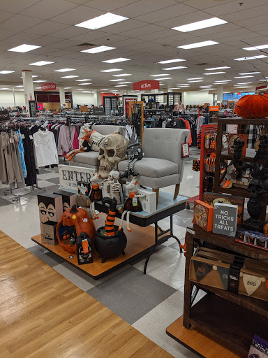 Department Store «T.J. Maxx», reviews and photos, 561 US-1, Edison, NJ 08817, USA