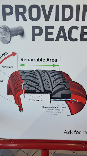 Tire Shop «Discount Tire Store - Clackamas, OR», reviews and photos, 8380 SE Sunnyside Rd, Clackamas, OR 97015, USA