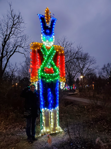 Park «Lilacia Park», reviews and photos, 150 S Park Ave, Lombard, IL 60148, USA