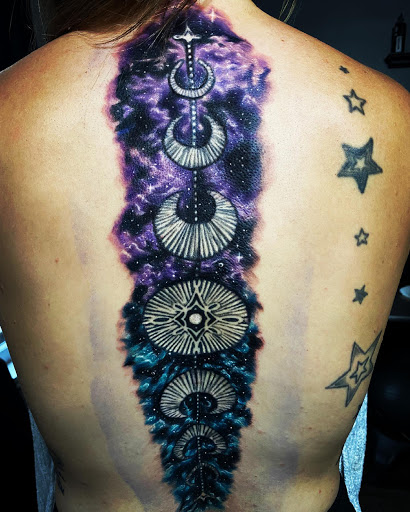 Explore flower vine tattoo ideas, creative tattoo ideas in Tiffin, available at Ink Element Tattoo Studio