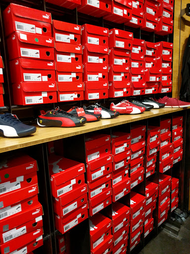 Shoe Store «PUMA», reviews and photos, 447 Great Mall Dr #195, Milpitas, CA 95035, USA