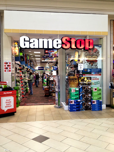GameStop, 5555 Youngstown Warren Rd STE 295, Niles, OH 44446, USA, 