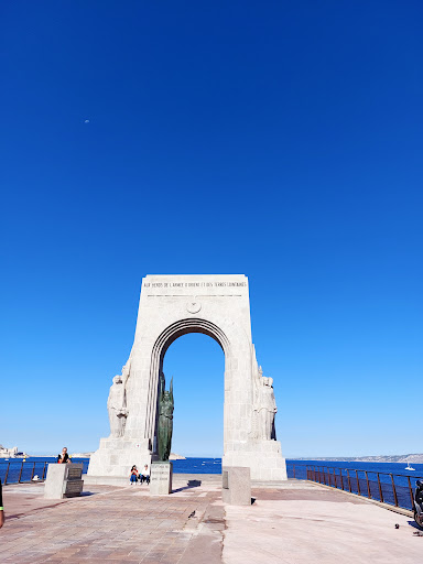 Porte de L'orient - Monument aux Armées d'Afrique