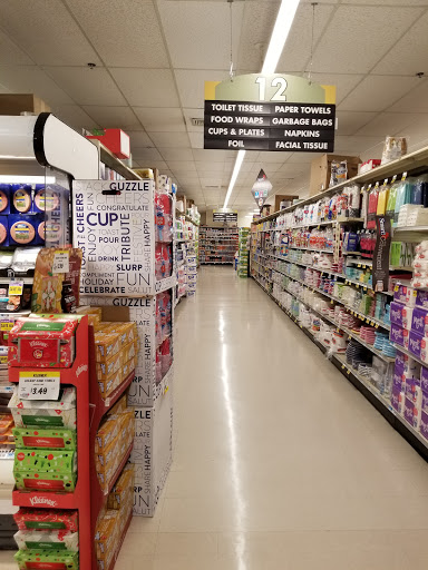 Grocery Store «Super Foodtown of Atlantic Highlands», reviews and photos, 3 Bayshore Plaza, Atlantic Highlands, NJ 07716, USA