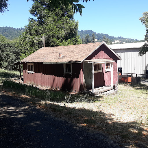 Grocery Store «Lemons Philo Market», reviews and photos, 8651 CA-128, Philo, CA 95466, USA