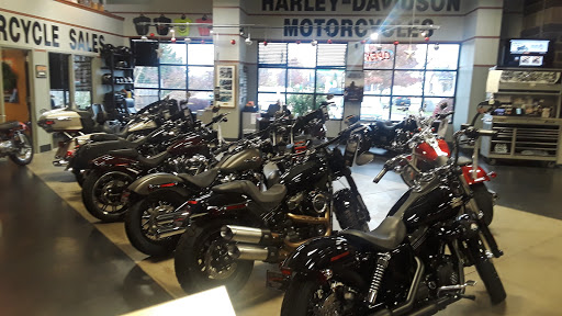 Motorcycle Dealer «Wieblers Harley Davidson», reviews and photos, 5320 Corporate Park Rd, Davenport, IA 52807, USA