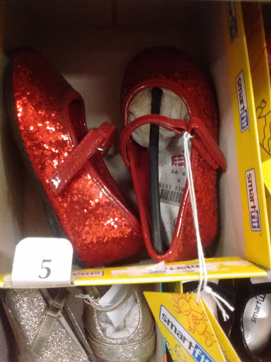 Home Goods Store «Shopko La Crosse North», reviews and photos, 2400 Rose St, La Crosse, WI 54603, USA