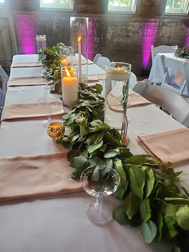 Event Planner «Simple Elegance Events and Wedding Designs», reviews and photos, 1706 E Empire St, Bloomington, IL 61704, USA