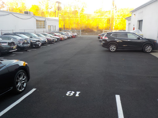 Auto Body Shop «Modern Auto Body-South Orange», reviews and photos, 343 Valley St, South Orange, NJ 07079, USA