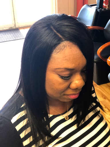 Beauty Salon «Studio 78 Unisex Hair Salon and Beauty Suites», reviews and photos, 1780 S Nova Rd #10&11, South Daytona, FL 32119, USA