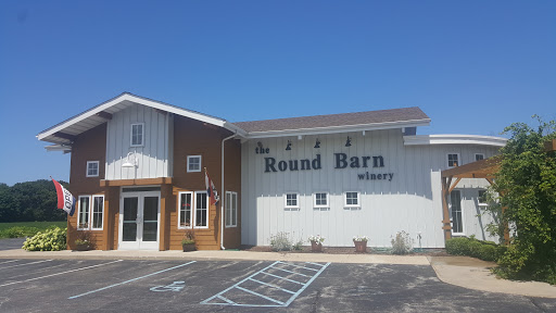 Winery «Round Barn Winery - Union Pier Tasting Room», reviews and photos, 9185 Union Pier Rd, Union Pier, MI 49129, USA