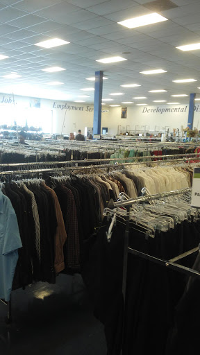 Thrift Store «Goodwill West Palm Beach/Gulfstream Super Store & Donation Center», reviews and photos