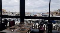 Atmosphère du Restaurant La Capitainerie des Goudes à Marseille - n°19