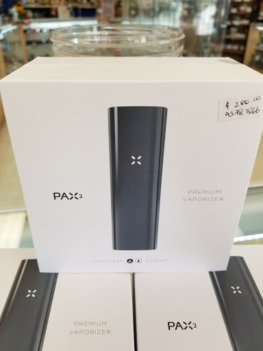 Tobacco Shop «Smoke N Pipes Smoke Shop», reviews and photos, 5306 Washington Ave, Houston, TX 77007, USA