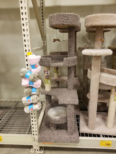 Pet Supply Store «PetSmart», reviews and photos, 1116 S Rochester Rd, Rochester Hills, MI 48307, USA