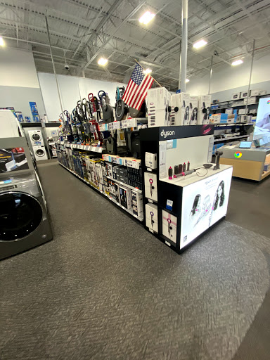 Electronics Store «Best Buy», reviews and photos, 12909 Shops Pkwy, Bee Cave, TX 78738, USA