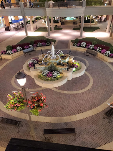 Shopping Mall «Short Pump Town Center», reviews and photos, 11800 W Broad St, Richmond, VA 23233, USA