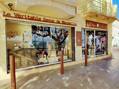 Le chaudron à savon, by Le Sérail à La Ciotat